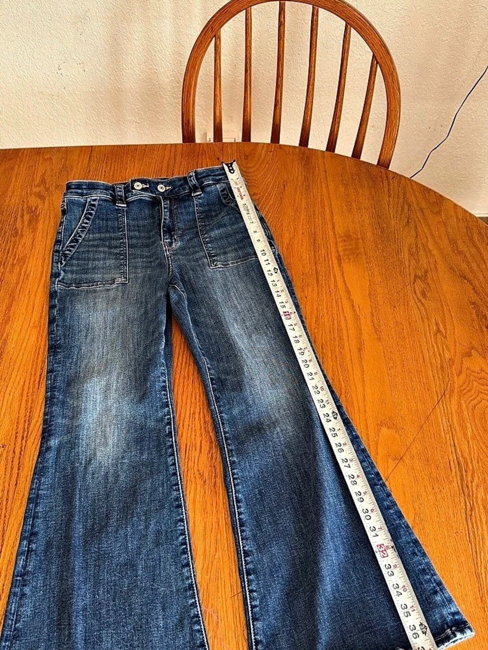 American Eagle Super High-Rise Flare Jeans Y2k in Blue Size 10